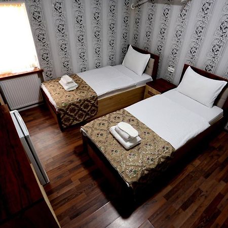 Hotel Plaza 777 사마르칸트 외부 사진