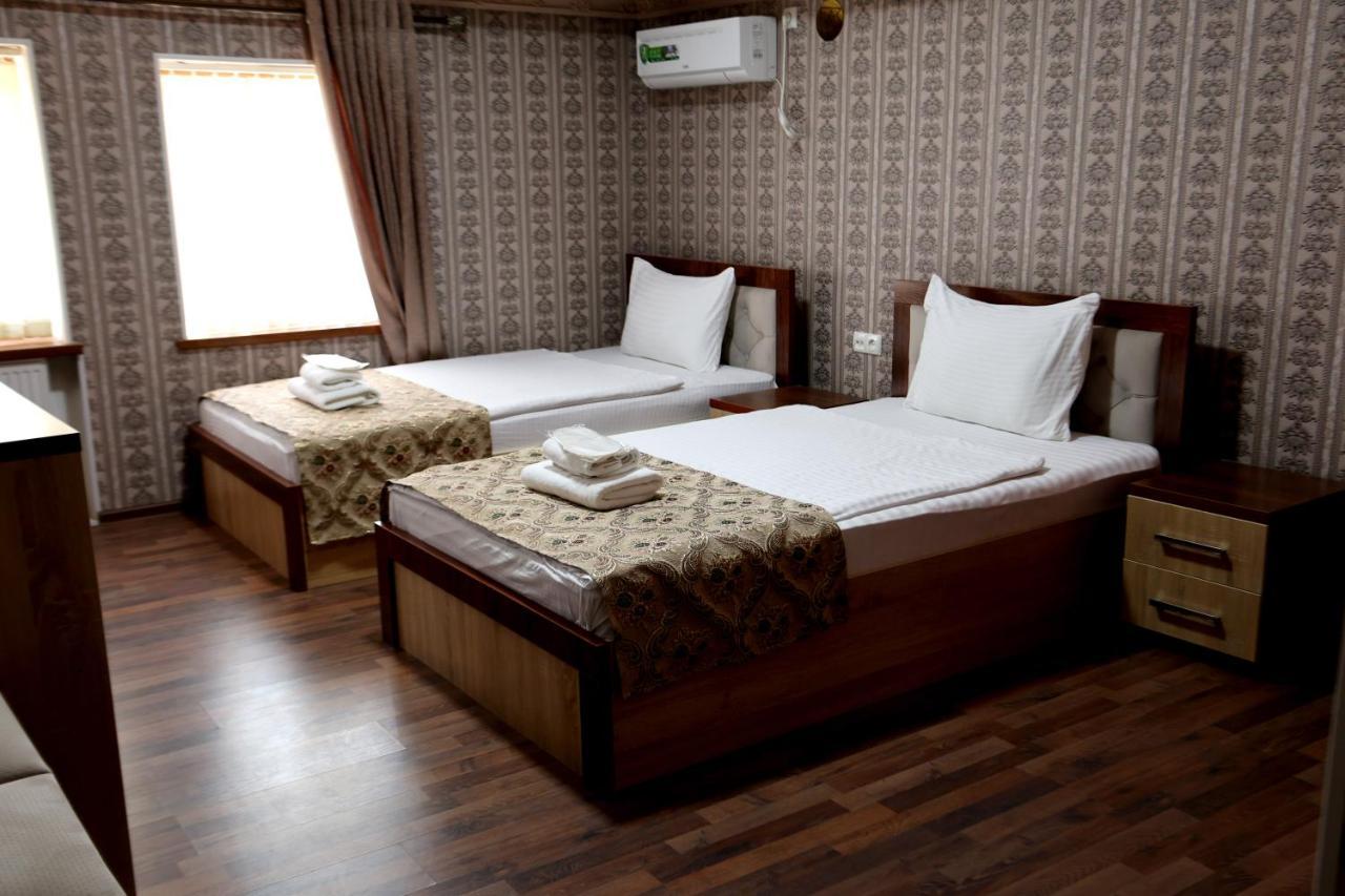 Hotel Plaza 777 사마르칸트 외부 사진